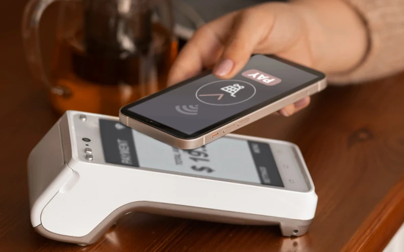 How SoftPOS Is Changing Retail Payments in Oman